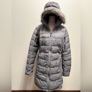 Outdoor Research Women's Fernie Hooded Down Parka Gray Size L